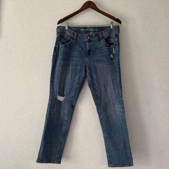 Old Navy Boyfriend Straight Distressed Jeans 14 Regular Relaxed Trendy Denim - Picture 8 of 8